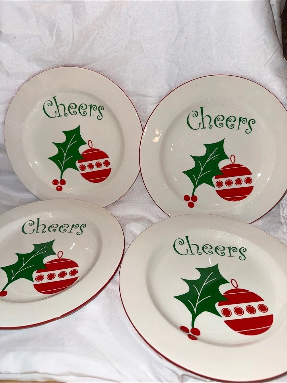 tag Christmas Salad/Dessert Plates Set of 4 White & Green